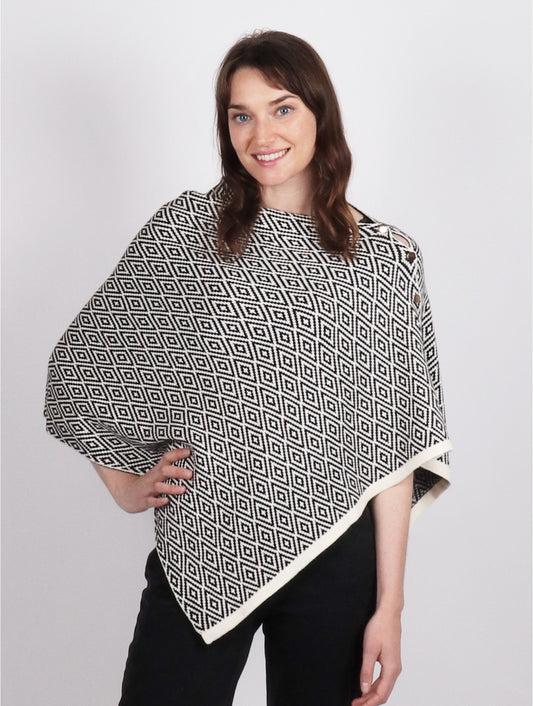 Diamond Pattern Button Shawl - Black