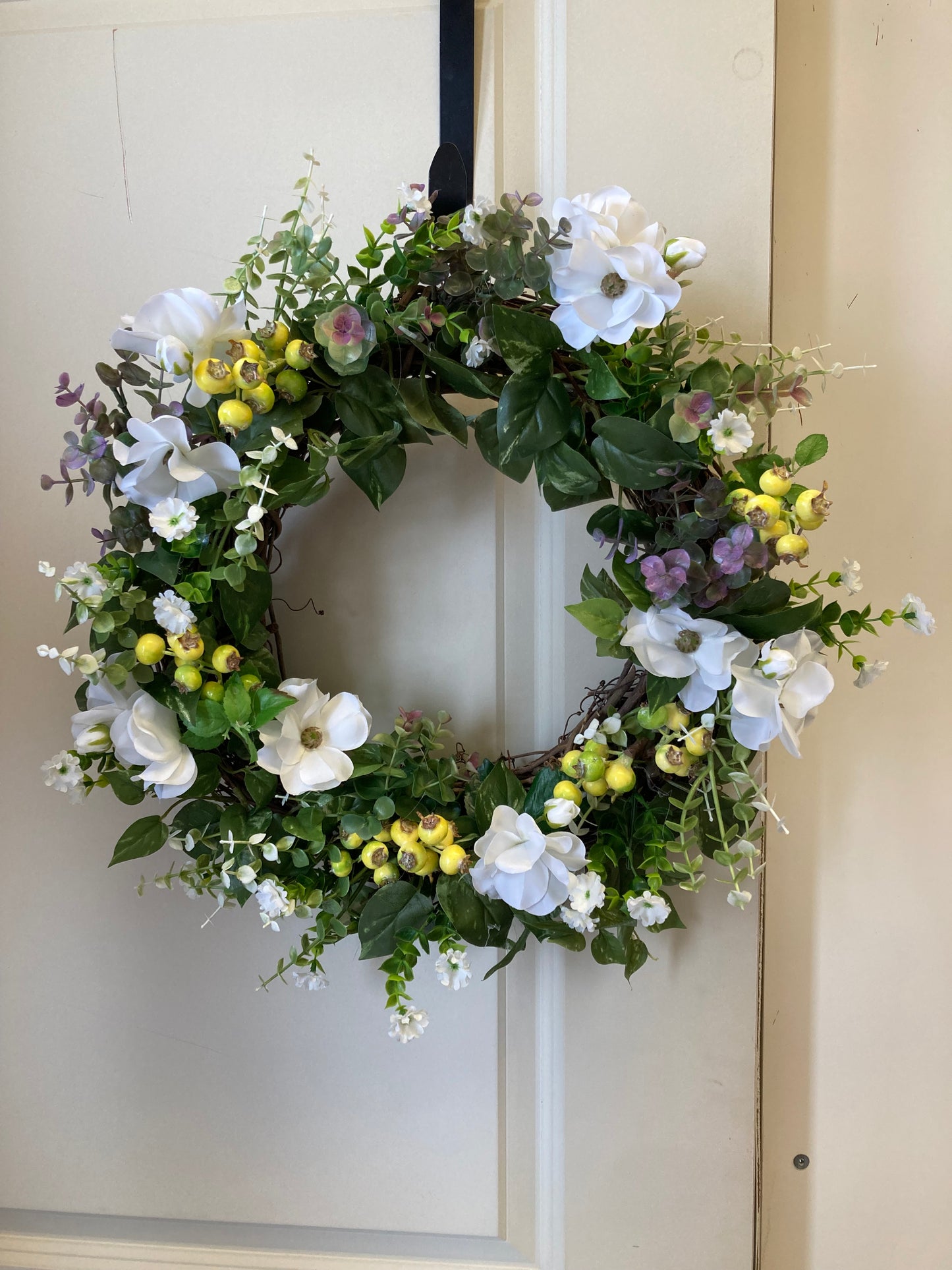 Fresh Spring Wreath *In-Store Pickup