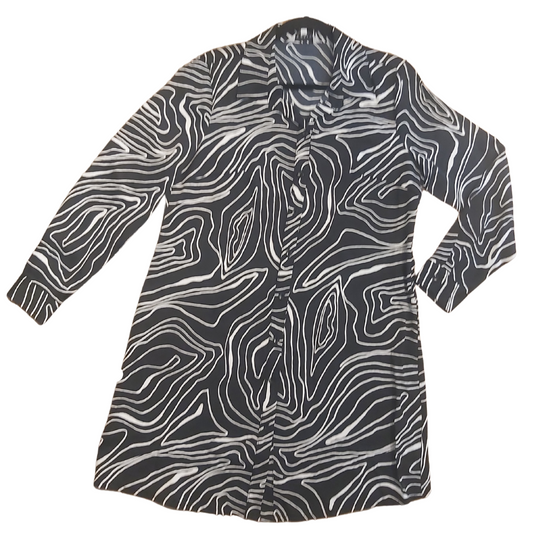 Black Blouse with White Wavy Contour Lines